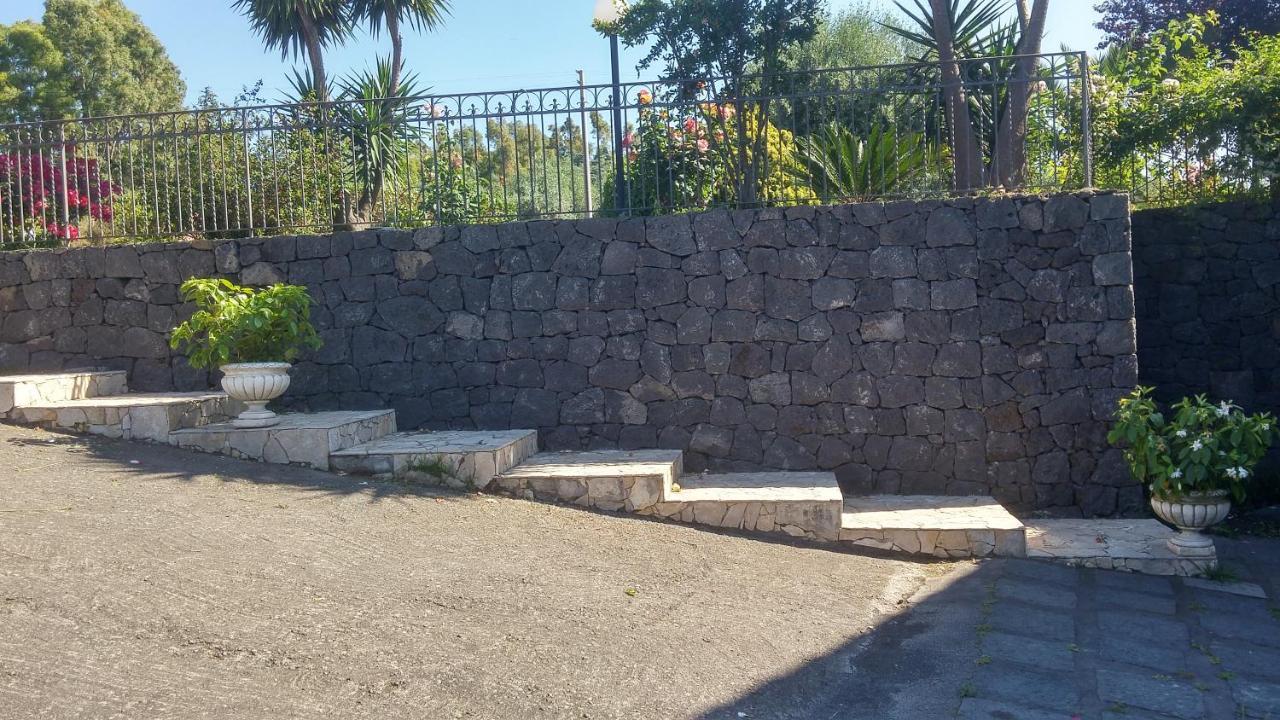 לינה וארוחת בוקר סנטה ונרינה La Casa Del Melograno מראה חיצוני תמונה