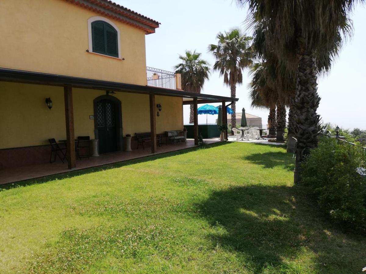 לינה וארוחת בוקר סנטה ונרינה La Casa Del Melograno מראה חיצוני תמונה